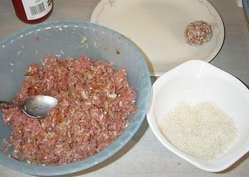 Како припремити јеж меса у мултиварку?