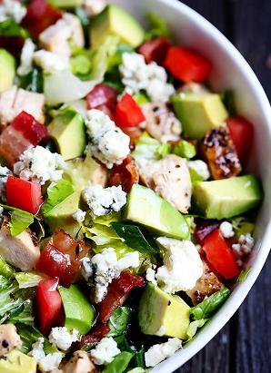 Рецепт за салату са авокадом и пилетином - димљени или кувани