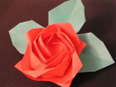 Како направити цвијеће са папира? Три једноставна начина да направите руже